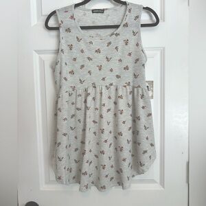 NWT  Grey tank with rose buds
